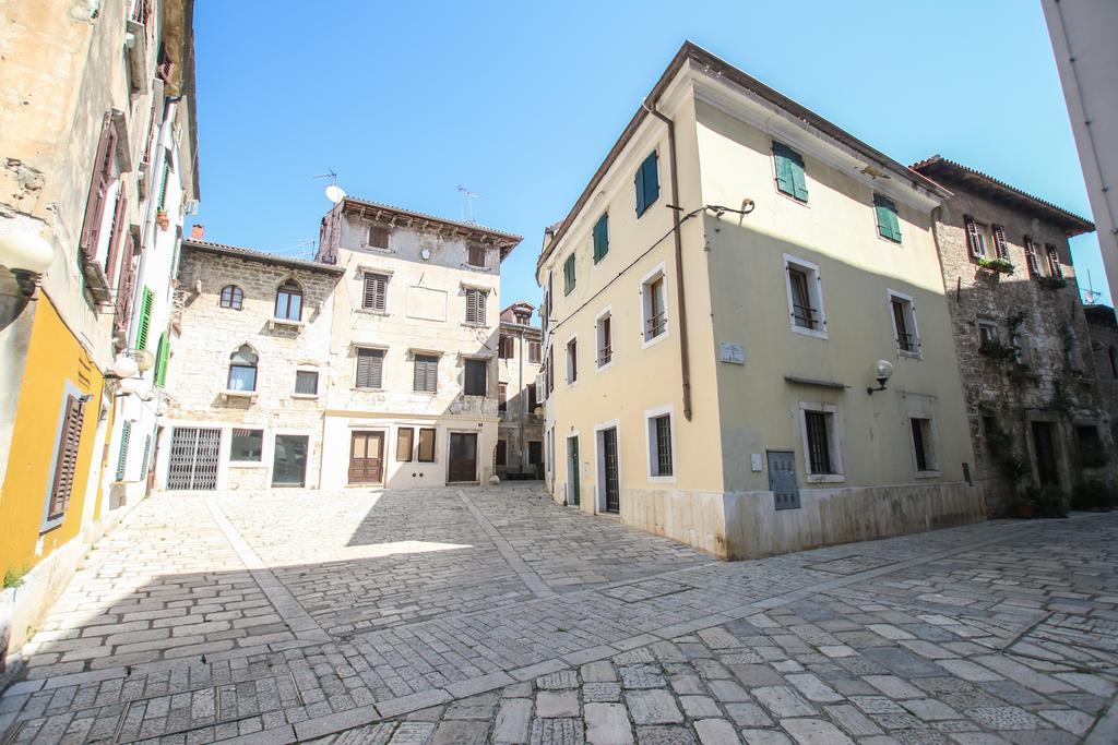 Apartment Old Town Square Poreč Exterior foto